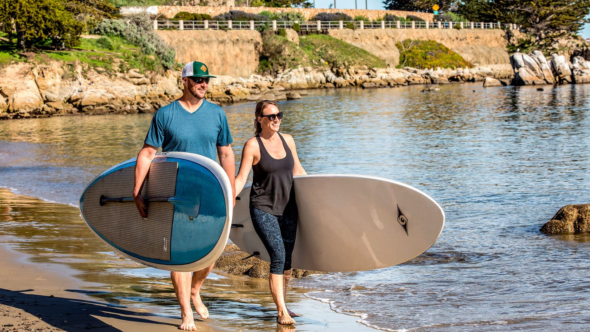 Paddle Board couple