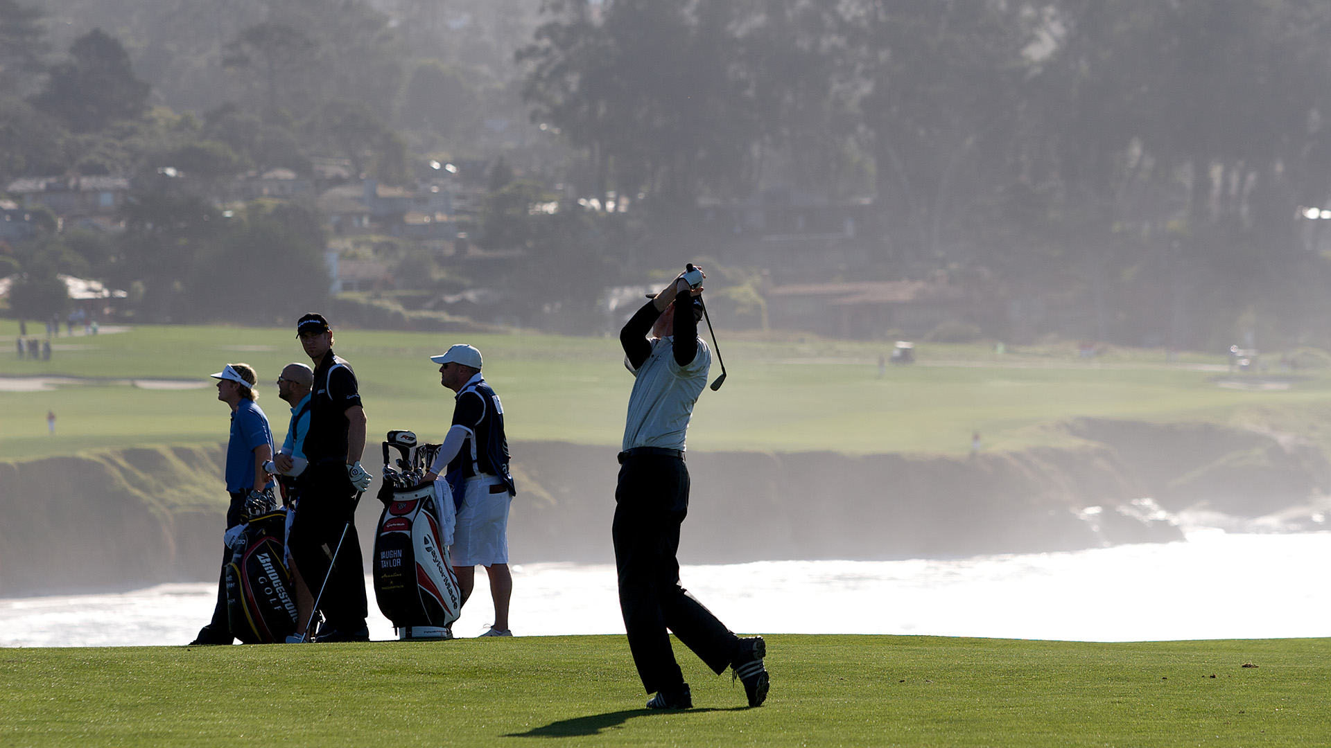 Golfing at Portola Hotel
